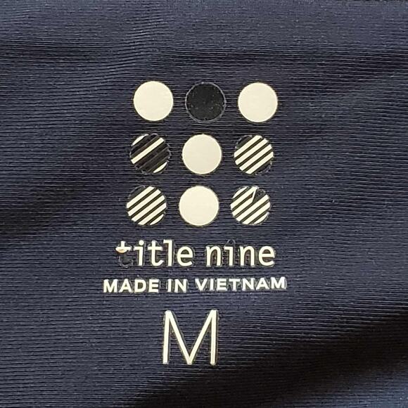Title Nine Anti Run 7” Women’s Shorts Size Medium M Navy Blue Athletic - Picture 7 of 10